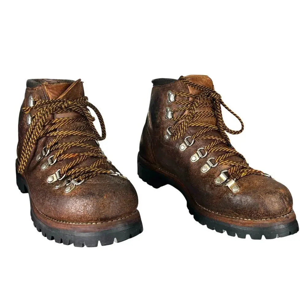 Vintage Vasque Men’s Narrow Brown Leather Mountaineering Boots Size US 7.5 N